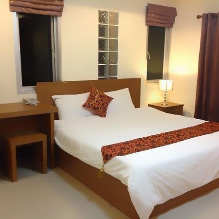 Sawitree Place Ubon Ubon Ratchathani Exterior foto